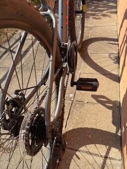 Trailové kolo MARIN Wildcat Trail 1 Gloss Black/Charcoal/Cor - 4