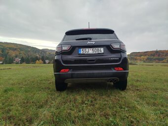 Jeep Compass - 4