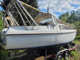 Plachetnice kajutova Neptun 22 - 4