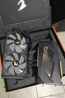 Gigabyte AORUS GeForce RTX™ 3080 XTREME WATERFORCE 10GB - 4