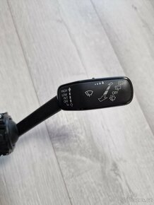 Lukas Škoda - podvolantový kroužek + páčky - 4