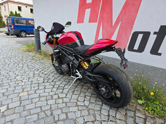 Triumph Speed Triple 1200 RR - 4