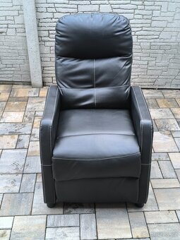 Prodám polohovací křeslo Parker - 4