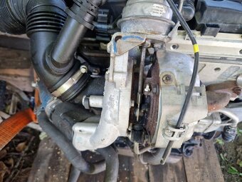 Díly z motoru: 2.0TDI 130kW, CFG, 1968ccm - 4