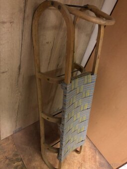 Prodám dva druhy saní - 4