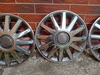 Okrasné chromové poklice - 4