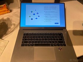 Huawei MateBook D15 V KRÁSNÉM STAVU - 4