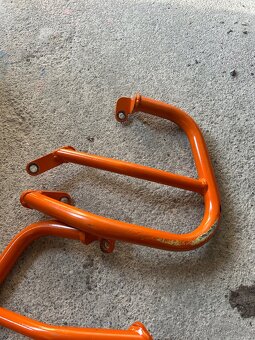KTM 990 SM/SMR/SMT - 4