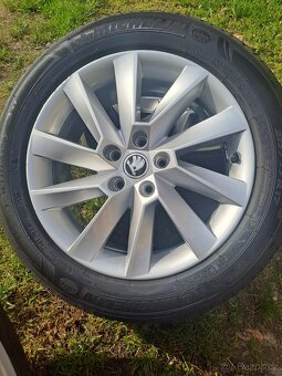 Alu kola 5x112 originál Škoda Superb III 215/55 R17 - 4