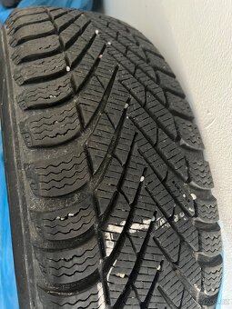 4x Obutá zimní sada kol PIRELLI na ŠKODA OCTAVIA 3 195/65 R1 - 4