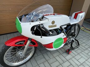 Yamaha rd 250 - 4