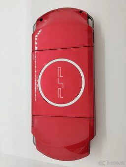 PSP 3000 radiant Red včetně boxu - 4