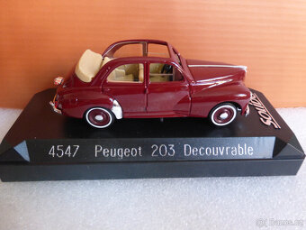 modely aut 1:43 9. - 4