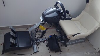 Thrustmaster TMX PRO + Playseat Evolution s příslušenstvím - 4