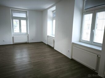 Pronájem bytu 2+kk s krytým balkonem, ca 61 m2, Liberec - 4