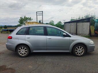 Fiat Croma 1.9 JTD - 4