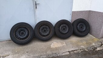 Prodám sadu zimních kol 185/65 R15 - 4