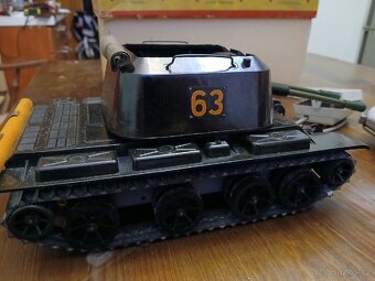 Retro hračky/tank a formule - 4