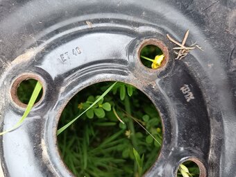 Pneu i s disky 185/65 R15 - 4
