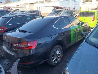Skoda superb 3 iii dily sedan černa LF9R nahradni dily - 4