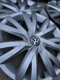 Originální poklice VW R15, 6R0601147 - 4