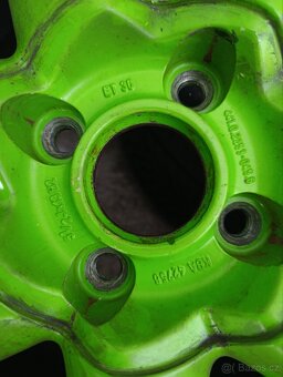 Litá kola VW 13" – s celoročními pneu - 4