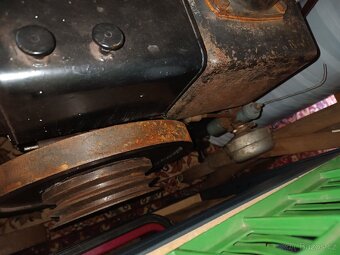 Stabilní motor,velký podvozek, střední podvozek - 4