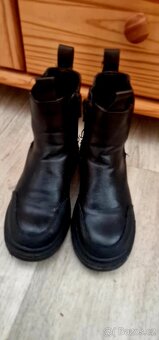 ZIMNÍ BOTY PRO SLĚČNU, TEPLÉ, VEL.33, PC 899KČ - 4