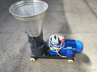 Peletovací lis PL200 7,5 kW - 4