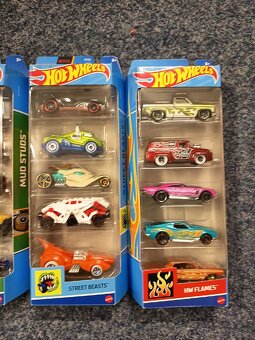 Hot Wheels - 4