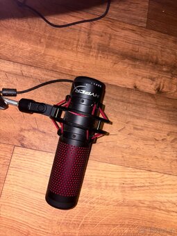 HyperX QuadCast – USB mikrofon s ramenem (super stav) - 4