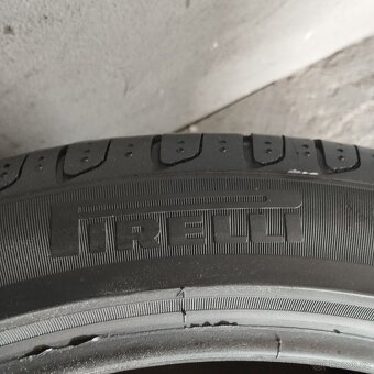 Letní pneumatiky 235/40/19 Pirelli - 4