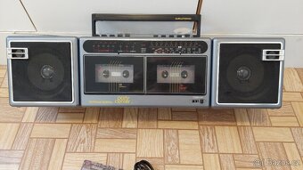 Magnetofon GRUNDIG - 4