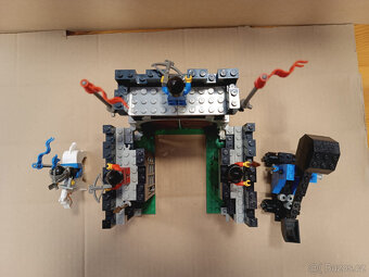 LEGO Castle 6059 Knight's Stronghold - 4