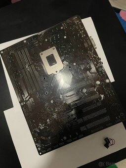 Základní deska MSI Z97-G43 GAMING + I/O shield - 4