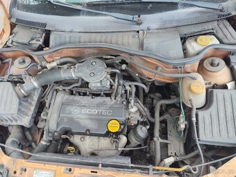 Opel Corsa 1.216v automat - 4