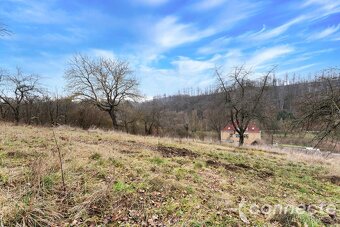 Prodej stavebního pozemku 2 282 m2 - Český Šternberk - 4