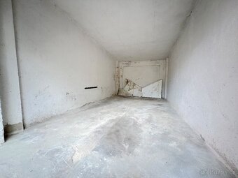 Pronájem zděné garáže - Pod Soudním Vrchem, Znojmo - 4