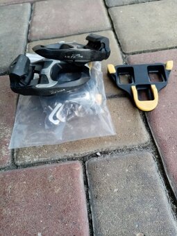 Pedály Shimano Ultegra (karbon) - silniční kolo - 4