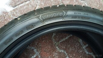 Pneu Goodyear Ultragrip 245/40/19 4 ks - 4