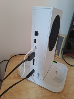 X box series S - 4