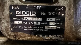 Prodám kvalitní závitořez RIDGID 300A - 4