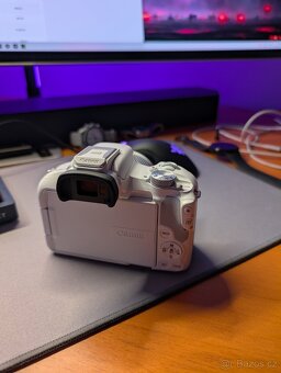 Canon EOS R50 bílá + RF-S 18-45mm f/4.5-6.3 IS STM - 4
