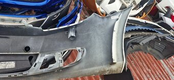 Predni naraznik vw golf 6 ostriky svetel 5k0807221 - 4
