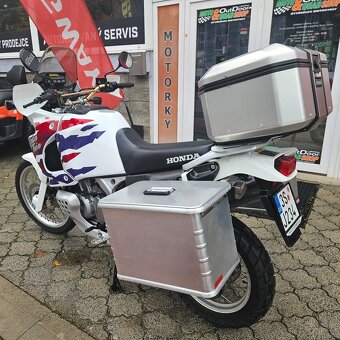 Honda XRV 750 Africa Twin, krásný originální stav - 4