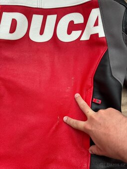 Ducati 2- dílná kožená kombinéza vel. 52 - 4