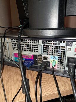 POČÍTAČ DELL, TISKÁRNA I SE STOLEM - 4