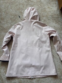 Kabát do deště - 4