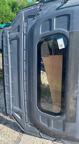 A9077101900 Dělící příčka interiéru MB Sprinter 2019- - 4