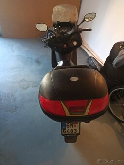 Kymco xciting 300i - 4